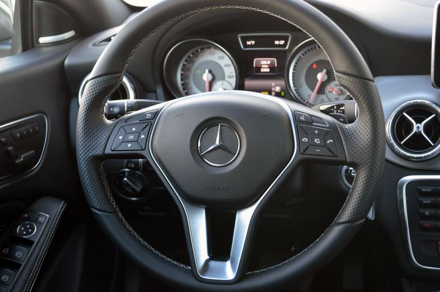  Mercedes-Benz CLA250 2014 года  (фото 45 из 69)